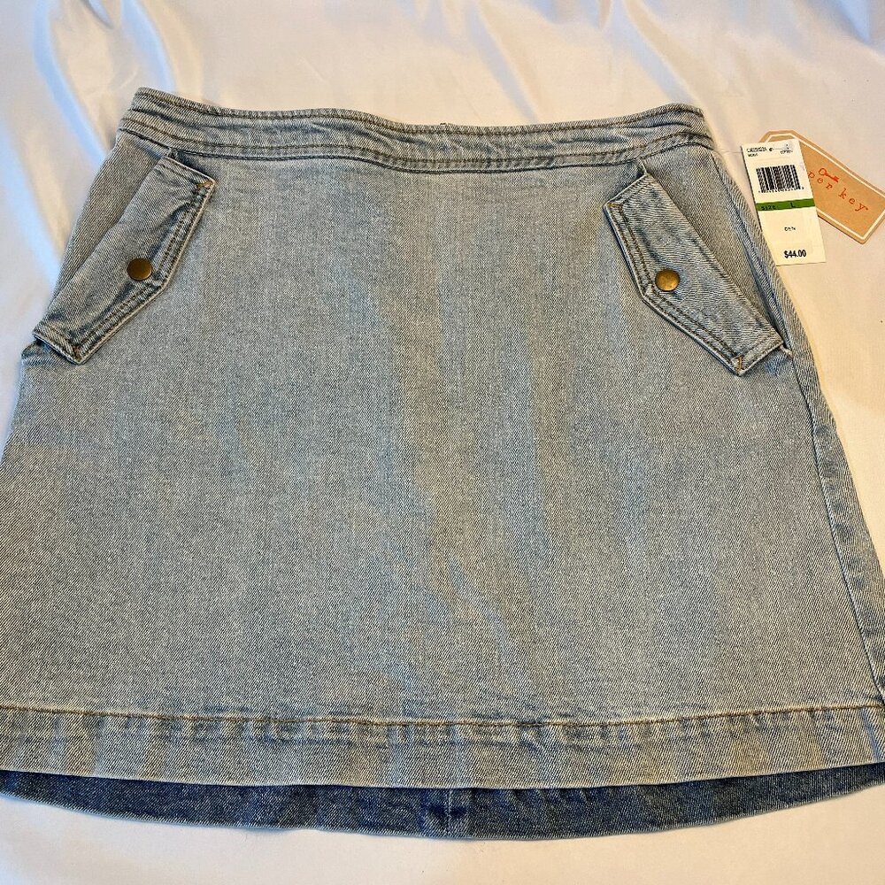 Copper Key Denim Skirt Women's Large Front Pockets Mini Skirt Light Wash $44 NEW